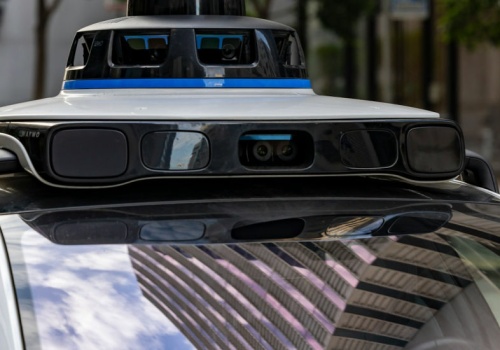 Jak przejąć autonomiczny samochód? To przerażające, ale wystarczy papier i tusz