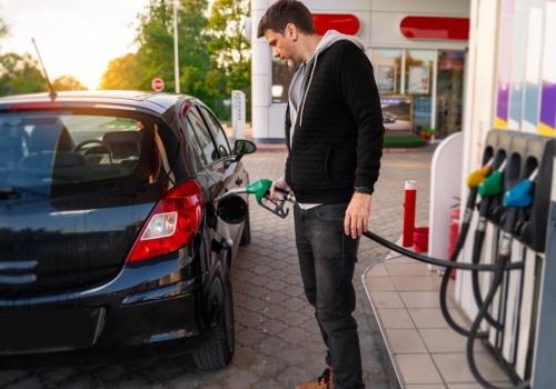 Oto czarny scenariusz: 100 dol. za ropę i 7 zł za paliwo