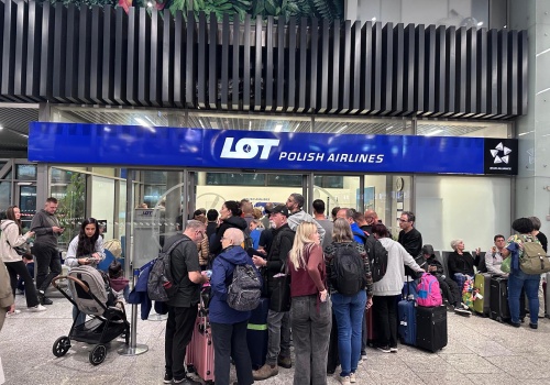 USA i Izrael atakują Iran. Odwołane loty z Krakowa, w tym do Dubaju