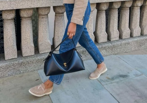 Mohito wyprzedaje skórzane buty za bezcen - chodzi się w nich jak po chmurce. CCC też kusi