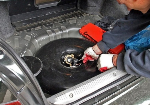 Najtańsze auta na LPG do 10 tys. zł. Mechanicy wskazali mi najlepsze