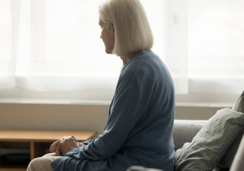 Ten popularny nawyk sprzyja rozwojowi demencji. Robi tak aż 30 proc. z nas