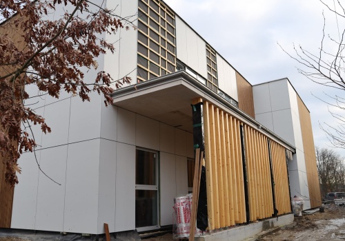 Nowe żłobki rosną w Krakowie. Na trzech budowach widać wyraźny postęp