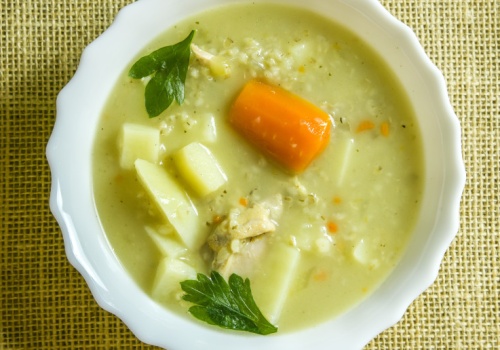 Najzdrowsza zupa dla jelit. Pomaga na wzdęcia i brzuch jak balon