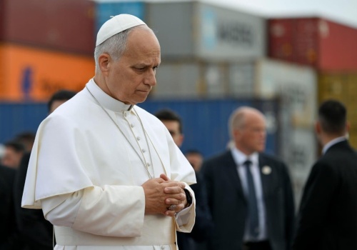 Papież zaniepokojony sytuacją na Bliskim Wschodzie i w Iranie