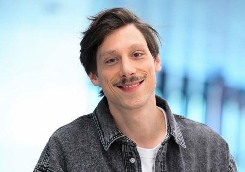 Eryk Kulm spędził miesiące w samotności dla roli Chopina: „Myślałem, że sobie nie poradzę”