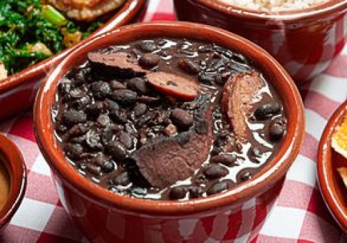 Fasolkę robię po brazylijsku. Narodowy przysmak nasyci na długo