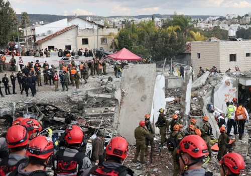Iran atakuje na Bliskim Wschodzie. Wiele ofiar, dziesiątki rannych