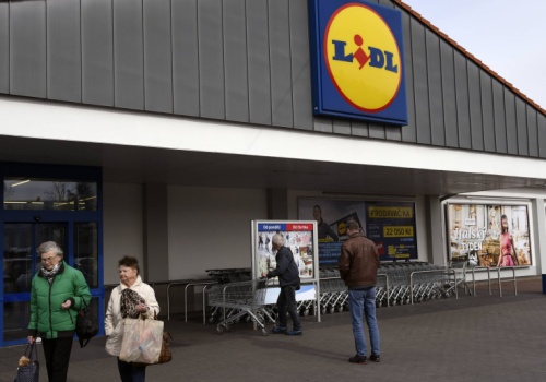 1,99 zł zamiast 4,99 zł. Klienci Lidla będą brać kartonami
