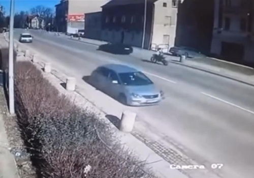 21-letni kierujący motocyklem zginął w wypadku podczas próby zatrzymania go przez policję