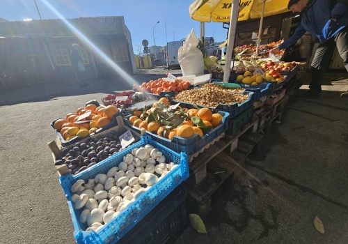 “My wciąż tu jesteśmy!” Kupcy z Balcerka o przenosinach na Pułaskiego