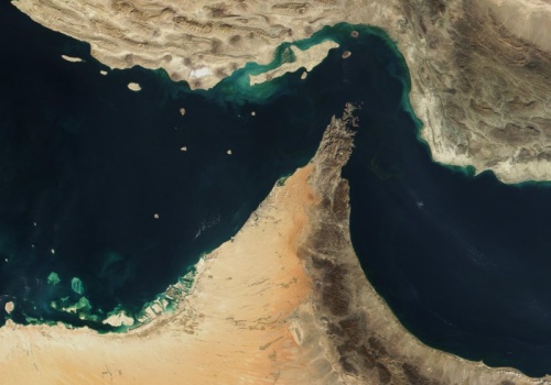 Cieśnina Ormuz – kluczowy punkt na mapie światowego handlu, zablokowany przez Iran