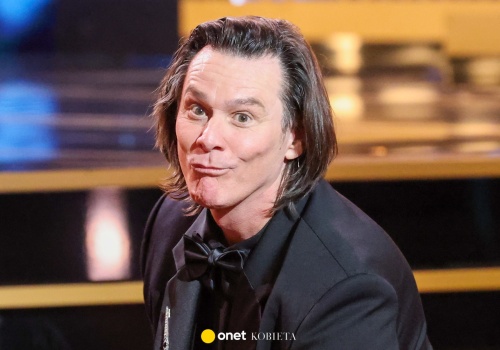 Jim Carrey zaskoczył w Paryżu. Odebrał prestiżową nagrodę i wzbudził sensację swoim wyglądem