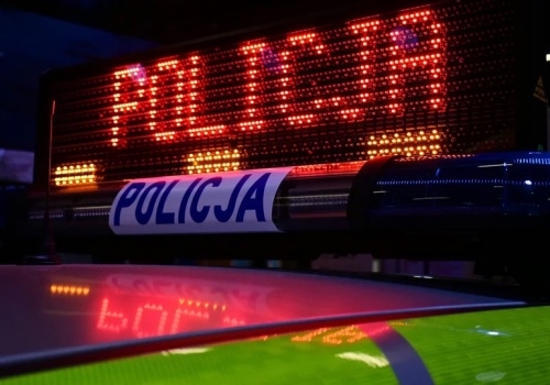 Policjant z Piaseczna w areszcie. Śledztwo ws. gwałtu trwa