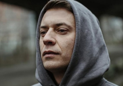 Małach stał się mniej uliczny. Dlaczego fani go nie hejtują, tak jak Bonusa RPK?