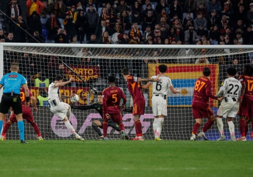 Remis w hicie Serie A. Polacy na ławce rezerwowych