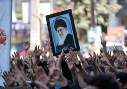 Burza w Iranie. Ajatollahowie wzywają od zemsty za śmierć Chameneia