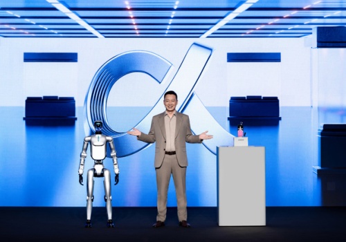 MagicPad 4, MagicBook Pro 14 i... robot humanoidalny. HONOR rozwija ekosystem AI