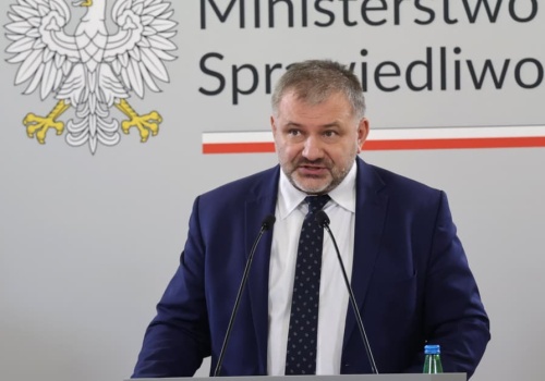 Komisja Wenecka o ustawie o neo-sędziach: kierunek zmian dobry, projekt wymaga korekt