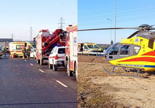 Kilka aut zderzyło się na S7. Droga w kierunku Warszawy zablokowana. 