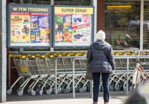Polacy polują na okazje. Te artykuły najczęściej kupują na promocjach