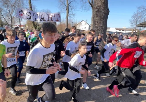 Bieg „Tropem Wilczym” w Łochowie. Aktywność sportowa i upamiętnienie bohaterów