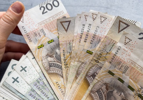 Od marca nowe limity dorabiania do renty KRUS 2026. Te kwoty decydują o zawieszeniu