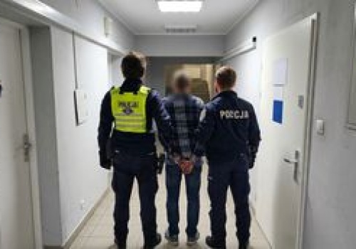 Pijany recydywista siał postrach w gminie Czarnków. Najpierw potrącił dziecko na koniu, potem wjechał w płot