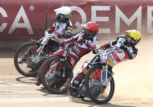 Żużel. Świetne wieści z Krosna! Gigant wesprze Wilki jeszcze mocniej!