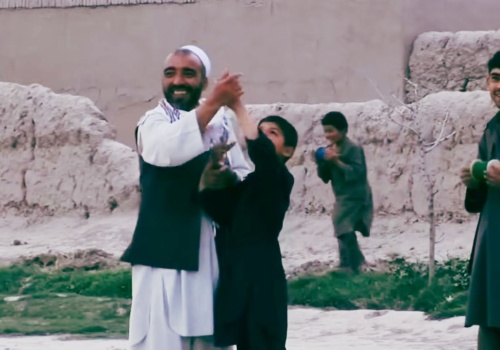 Piękni dwunastoletni. W Afganistanie coraz częściej znikają bez śladu