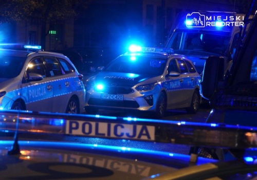 Włamanie do jubilera na Pradze-Południe. Skradziono kosztowności. Sprawcy uciekli na rowerach