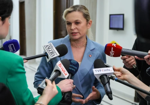 Nowa ocena w polskich szkołach? MEN robi woltę. „Papier przyjmie wszystko”