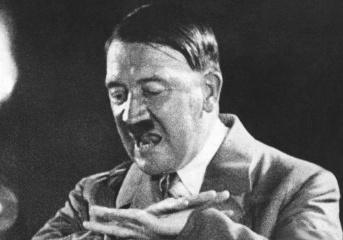 Hitler mamił i ściemniał, faszerował rozmówców kłamstwami o umiłowaniu pokoju