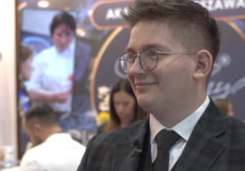 Pistacja nie schodzi z witryn. Jak budować ofertę lodziarni w 2026? WIDEO