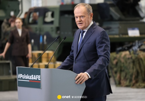 Czy Polska powinna mieć broń jądrową? Nowy sondaż