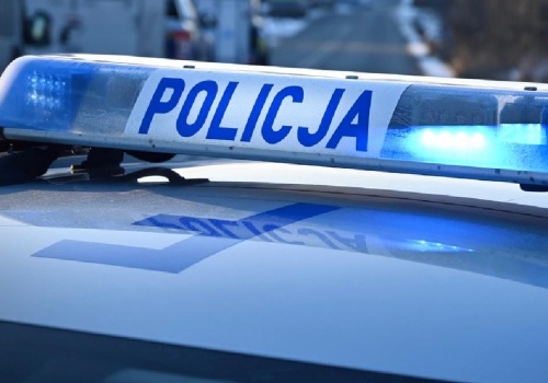 Kobieta zgłosiła, że została pobita i… trafiła za kratki. Jak to się stało?