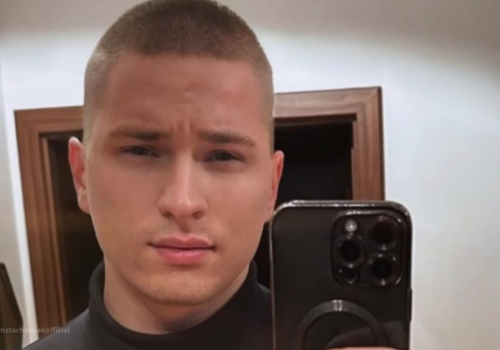 Adam Stachowiak żył w białym małżeństwie, a potem ogłosił rozstanie z żoną. Teraz przyznał się do… zdrady