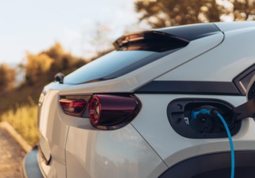 Sztuczki komisów i diagnostyka baterii EV: Kompletny przewodnik kupującego (Edycja 2026)