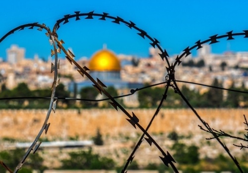 Znowu piekło w Strefie Gazy? Izrael zamyka przejścia, co z chrześcijanami?