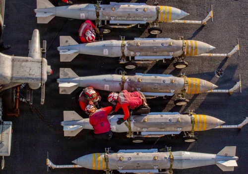 Internet ogląda wojnę z gry. Fejki z Iranu mają miliony wyświetleń