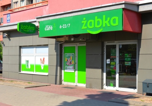 Trzy miesiące szkoleń w Żabce. Tak wyglądały przygotowania do zmian