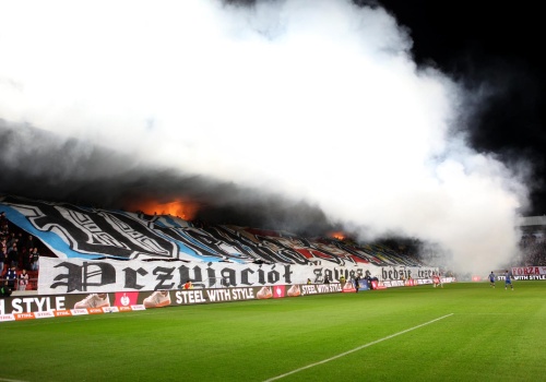 23. kolejka Ekstraklasy. Cracovia, Raków z przegranymi. Dziwny mecz Jagi z Wojskowymi. Podsumowanie