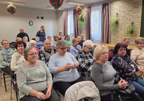 Seniorom z Klubu Dobrze Nastawionych RDN nie straszne już PIT-y