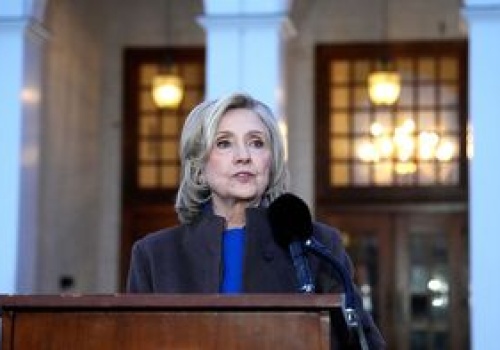 Przerwała zeznania w sprawie Epsteina. 