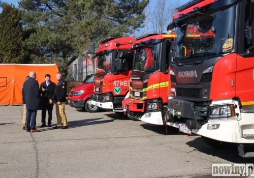 Nowe wozy, ładowarka i koparka! Strażacy z Komendy Miejskiej PSP w Jastrzębiu-Zdroju na naradzie rocznej
