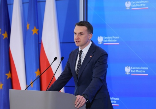 Czy państwo w końcu pomoże Polakom? Szłapka kluczy