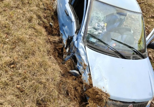 Zajechał drogę Volkswagenowi. Wypadek w Górach zakończył się tragicznie w skutkach