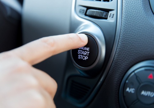 Wyłącza silnik na światłach i ma oszczędzać paliwo. Tyle naprawdę daje start-stop, znamy liczby