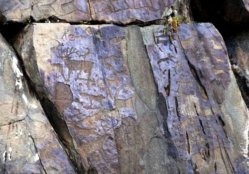 Ekspedycja na Syberię doprowadziła do odkrycia petroglifów. To symbole mające tysiące lat