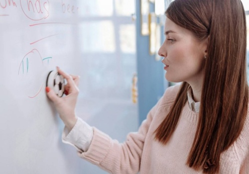 Każdy uczeń wymaga czegoś innego, a nauczyciel musi to ogarnąć naraz. To praca w trybie turbo